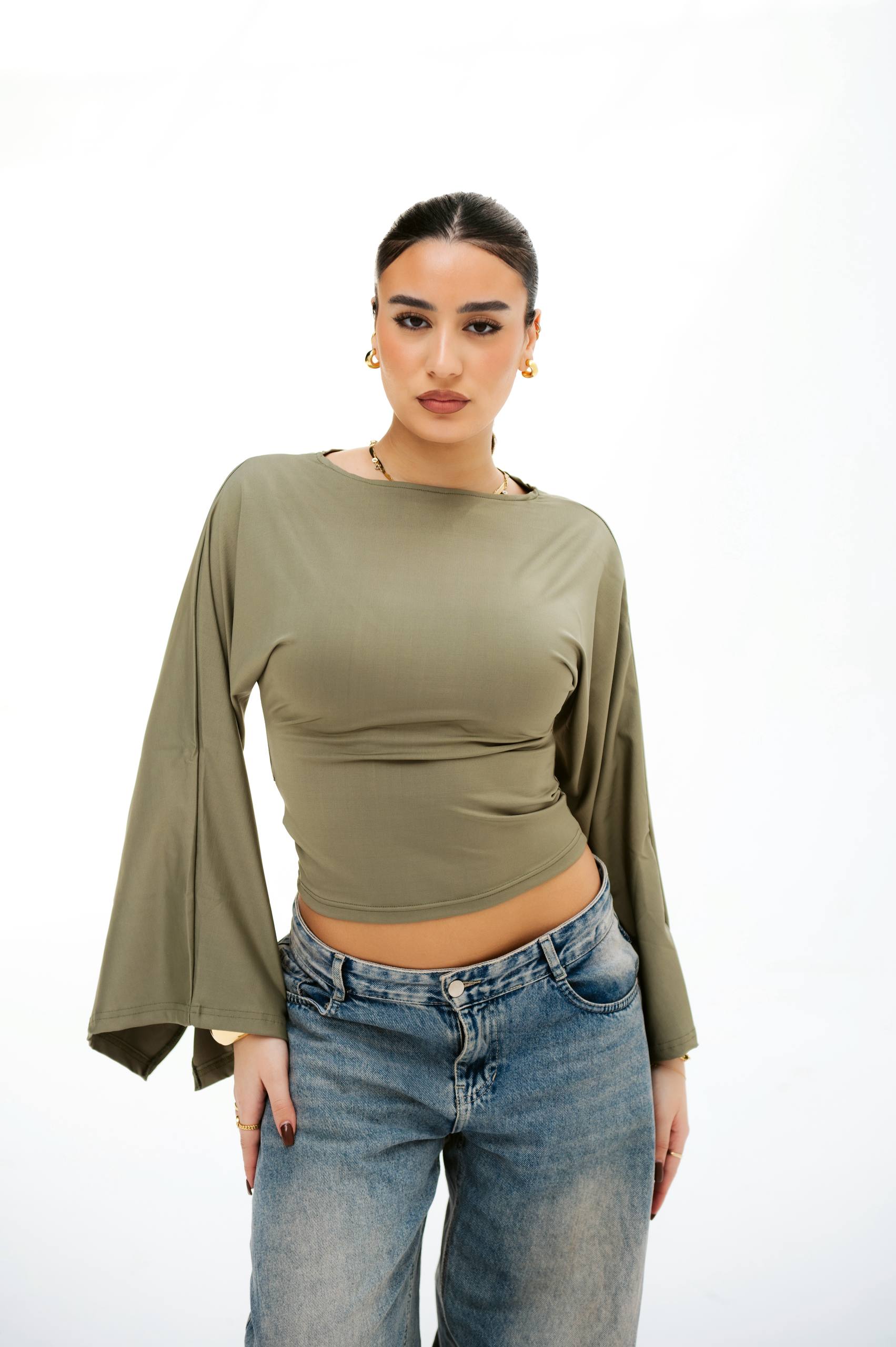 Bell-Sleeve Statement everyday essential Top