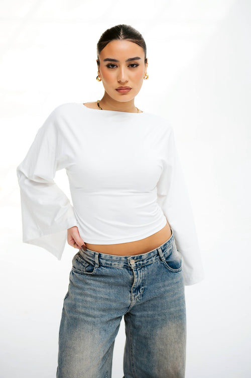 Bell-Sleeve Statement everyday essential Top
