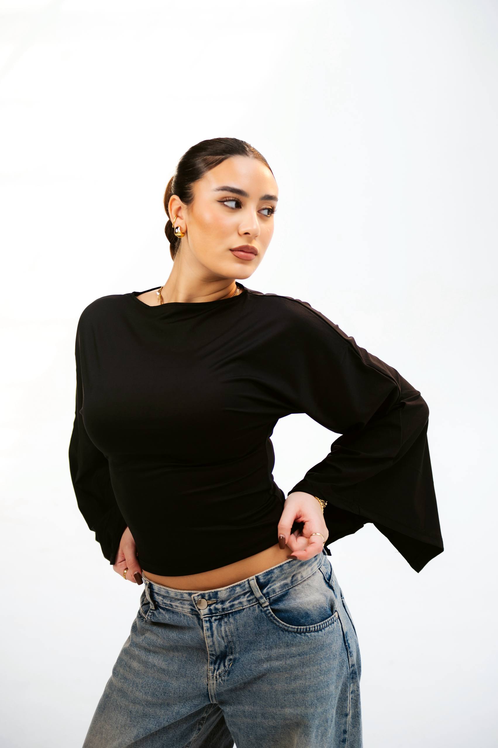 Bell-Sleeve Statement everyday essential Top