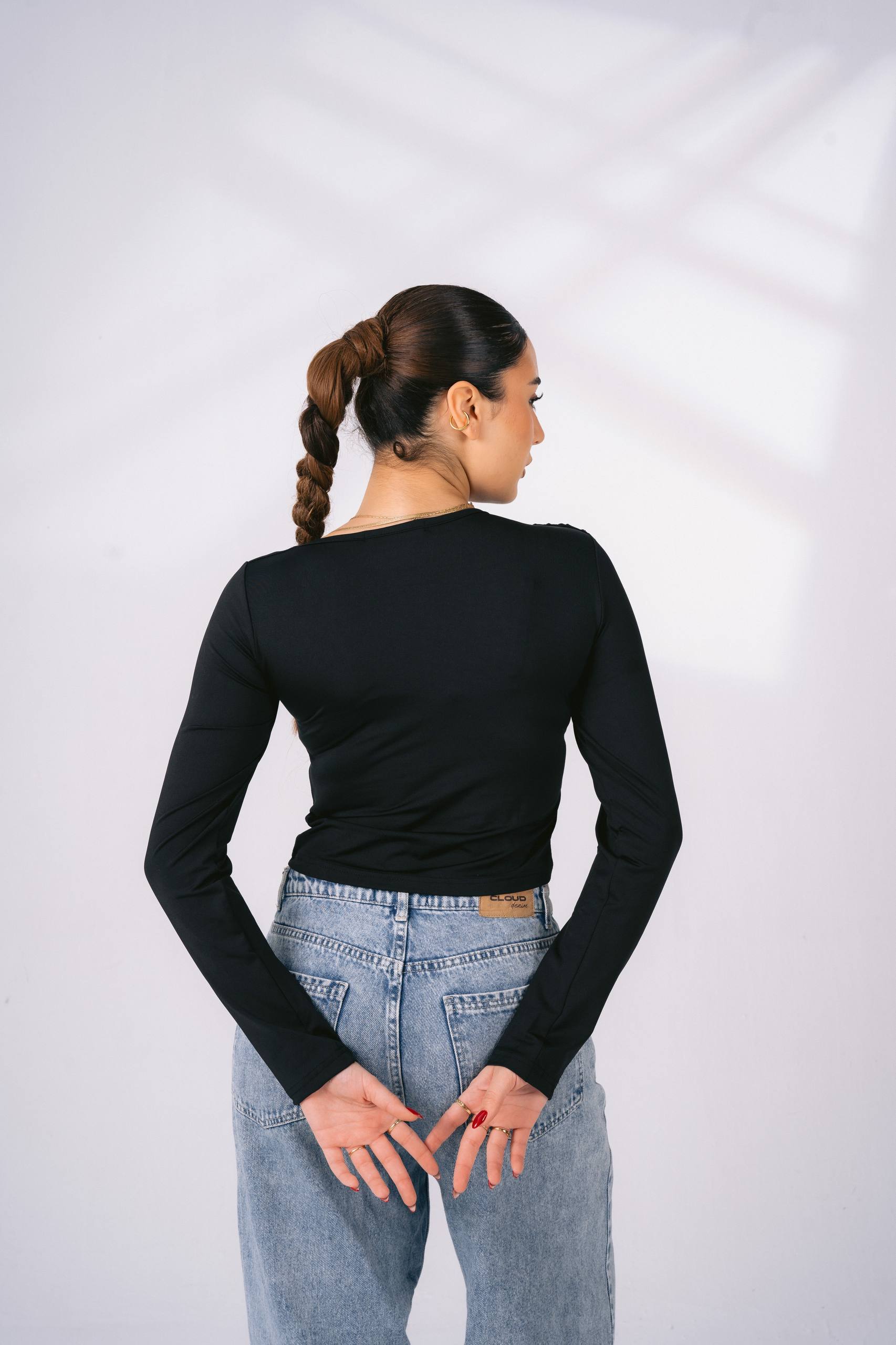 Shouolder of Everyday essential top